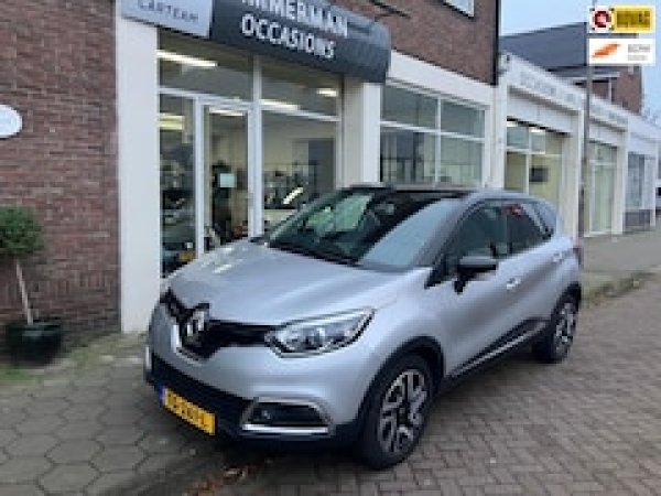 Renault Captur 0.9 TCe Helly Hansen 2015 - voorkant