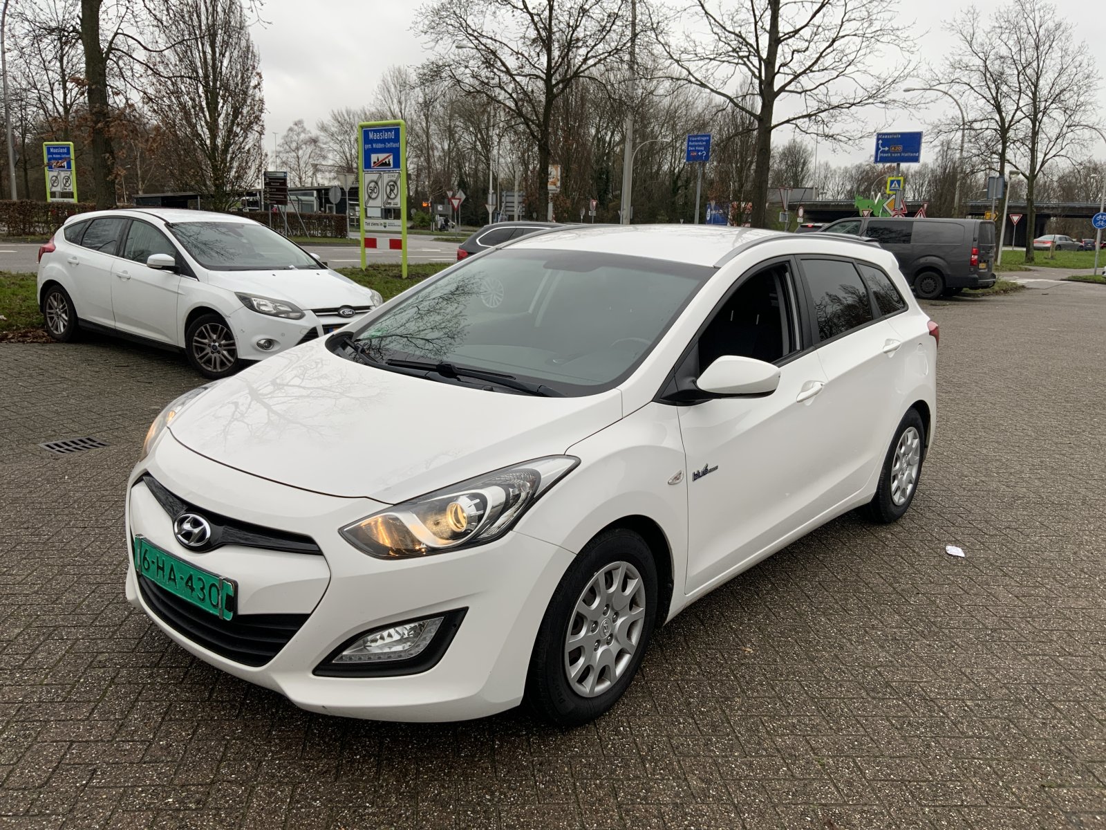 Hyundai I 30 1.6 GDI i-Motion 2014 - voorkant