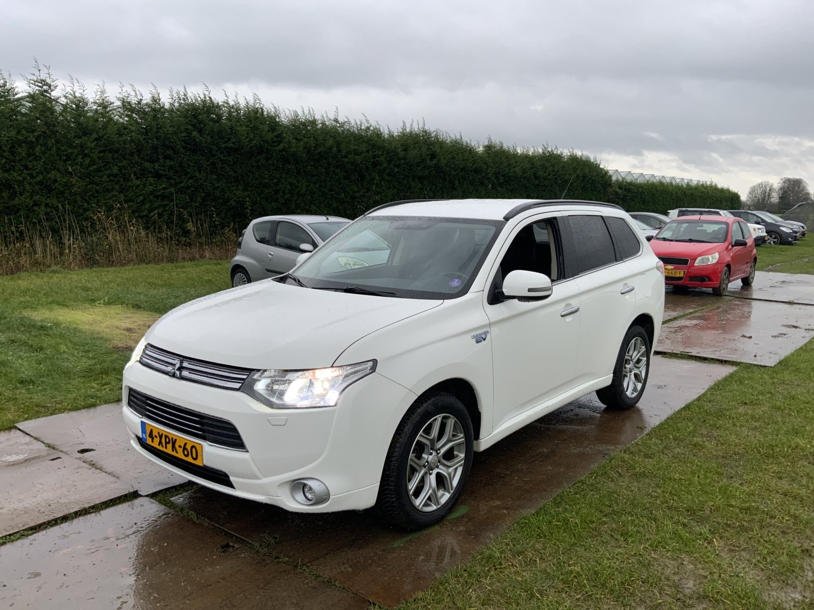 Mitsubishi Outlander 2.0 PHEV Exec. Ed. 2014 - voorkant