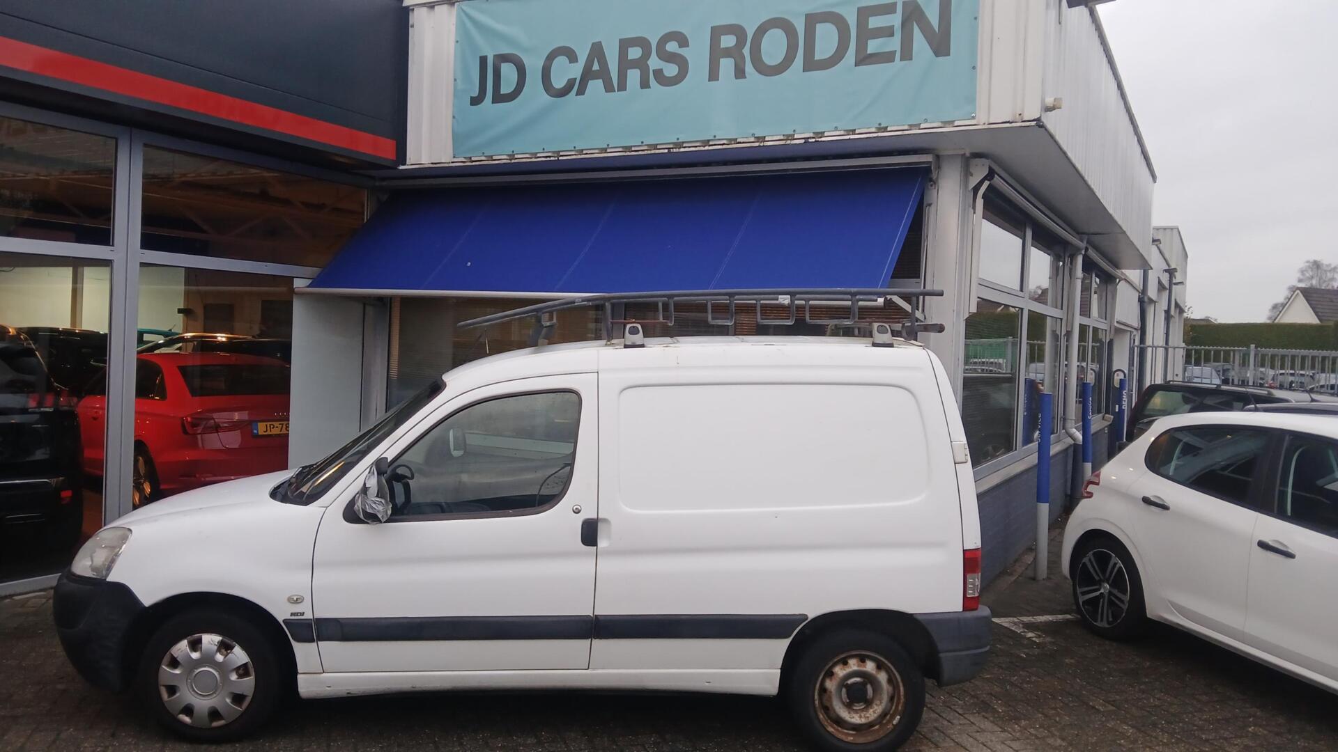 Peugeot Partner 190c 1.6hdi - 55kw 120 1.6 HDI! Koopje! Schuifdeur! Apk! 2008 - voorkant
