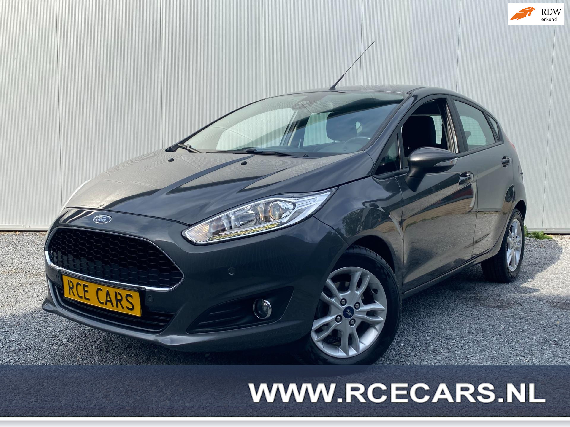 Ford Fiesta 1.0 EcoBoost Style Parkpilot  Stoelverw  Blueth Xenon 2016 - voorkant