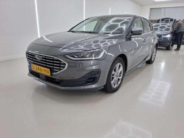 Ford Focus 1.0 EcoBoost Hybrid Titanium 2023 - voorkant