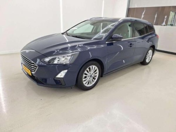 Ford Focus 1.0 EcoBoost Hybrid Titanium X Business 2020 - voorkant
