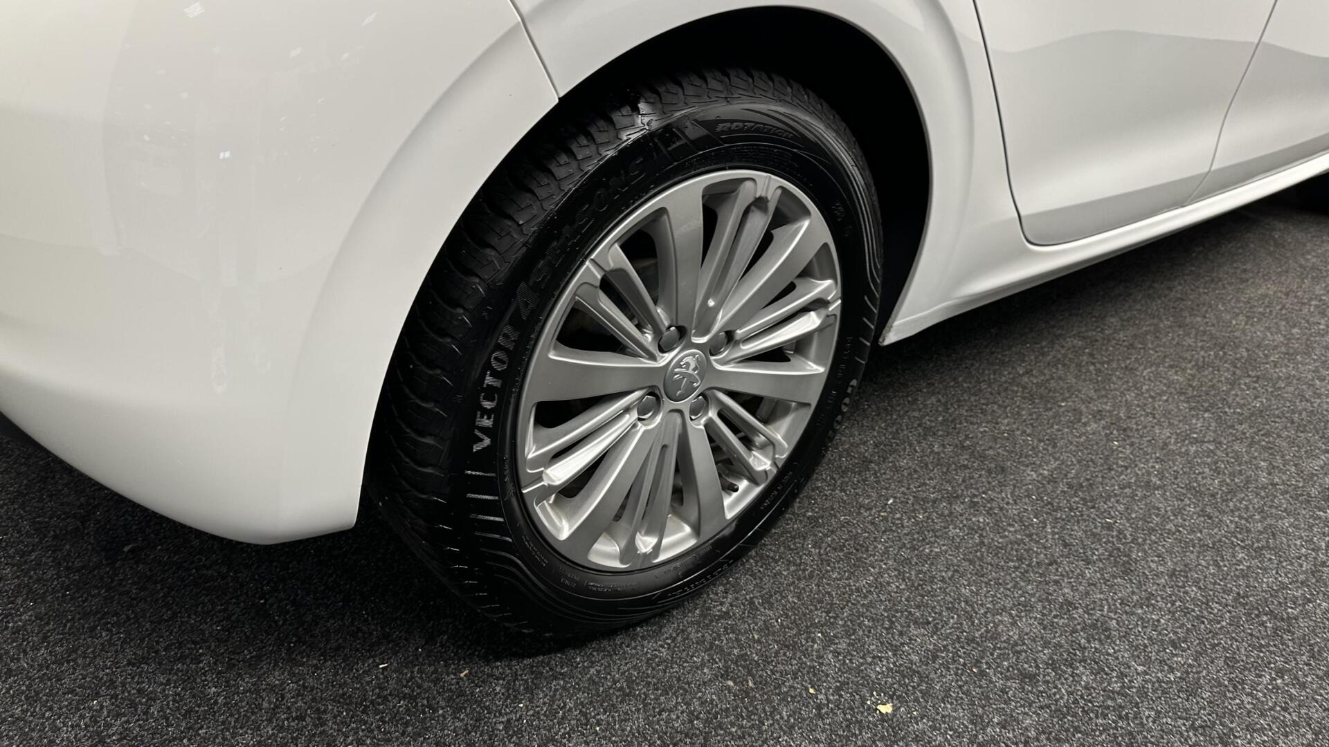 Foto van Peugeot 208