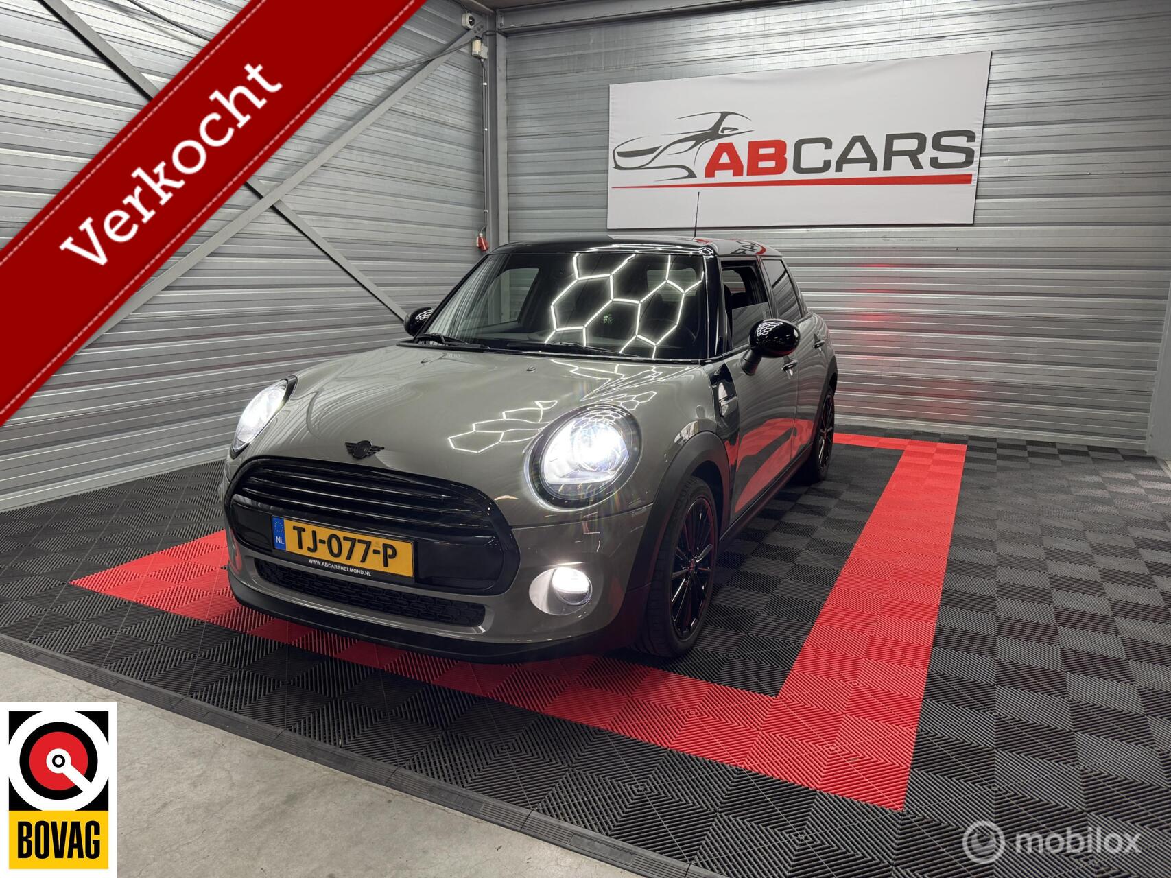 Mini Cooper 1.5 Cooper Pepper 2018 - voorkant