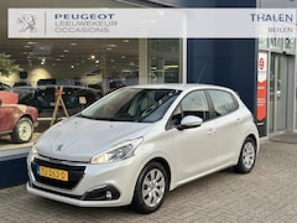 Peugeot 208 1.2 PureTech Blue Lion 2018 - voorkant