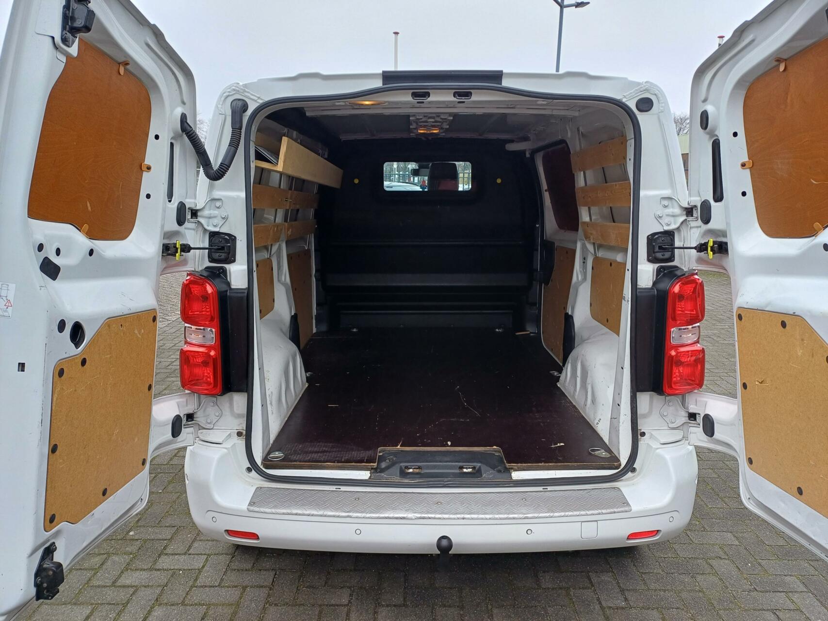 Foto van Peugeot Expert Bestel