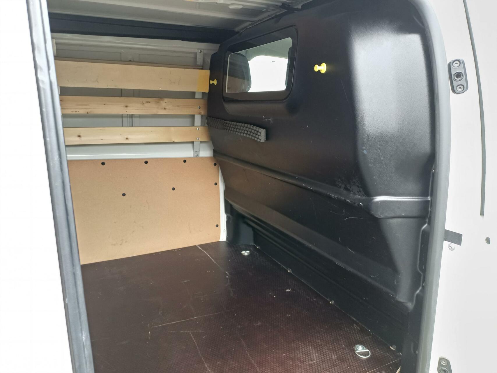 Foto van Peugeot Expert Bestel