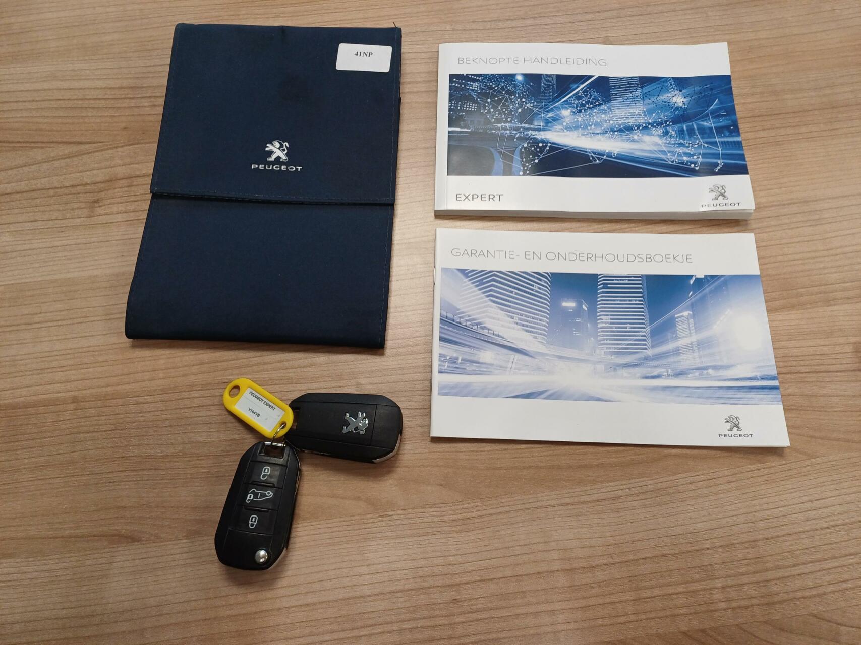 Foto van Peugeot Expert Bestel