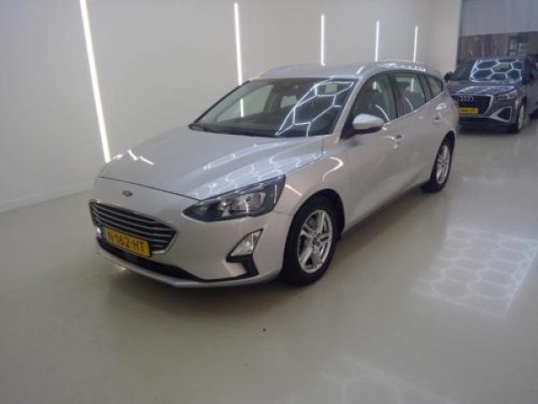 Ford Focus 1.0 EcoBoost Hybrid Trend Edition Business 2021 - voorkant