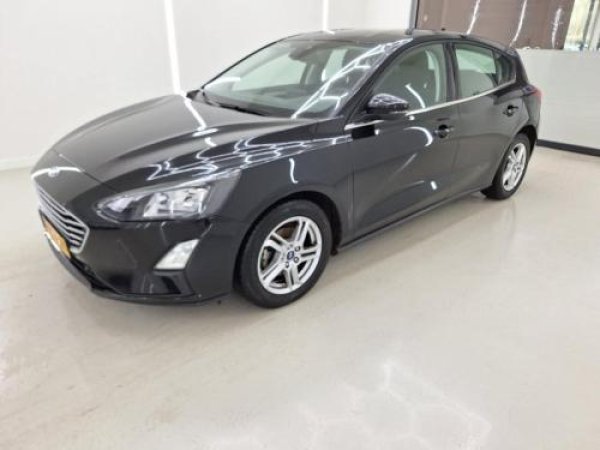 Ford Focus 1.0 EcoBoost Hybrid Trend Edition Business 2021 - voorkant