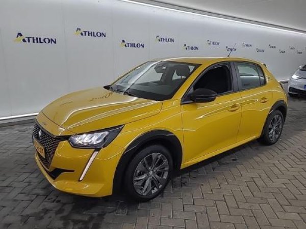 Peugeot 208 EV Active Pack 2022 - voorkant