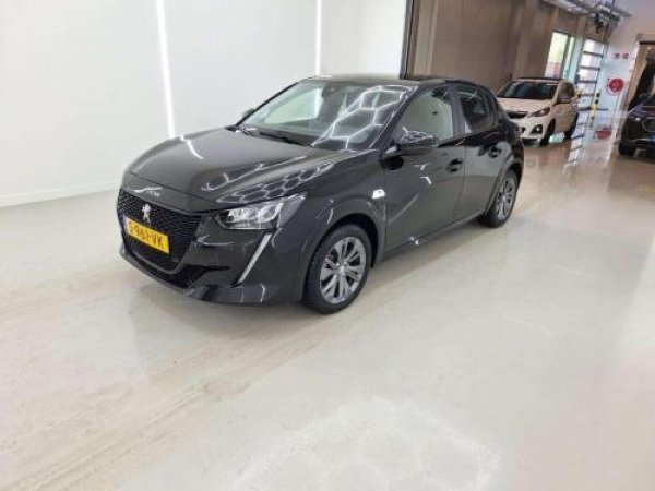 Peugeot 208 EV Active Pack 2023 - voorkant