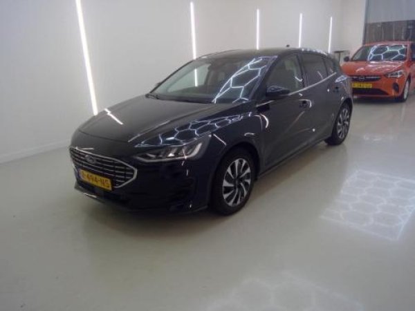 Ford Focus 1.0 EcoBoost Hybrid Titanium Style 2022 - voorkant