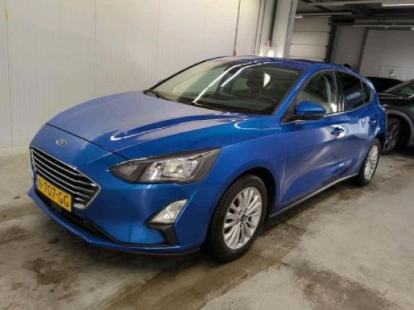 Ford Focus 1.0 EcoBoost Hybrid Titanium X Business 2021 - voorkant