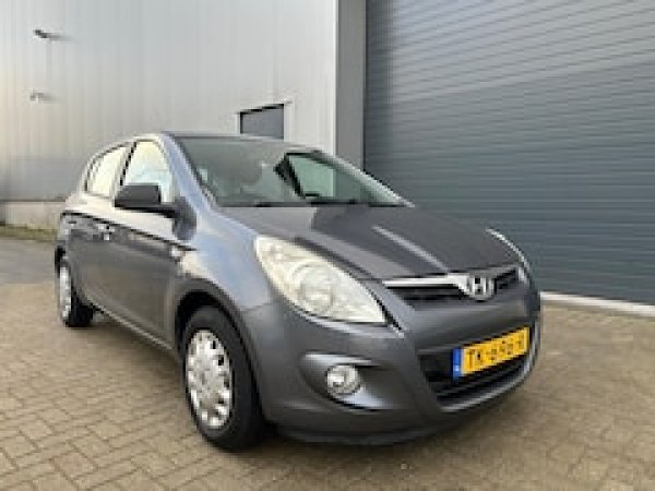 Hyundai I20 1.2i i-Motion 2011 - voorkant