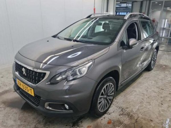 Peugeot 2008 1.2 PureTech Blue Lion 2019 - voorkant