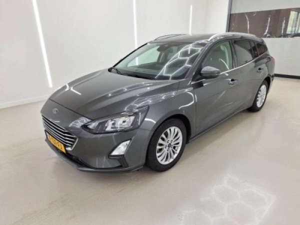 Ford Focus 1.0 EcoBoost Hybrid Titanium X Business 2020 - voorkant
