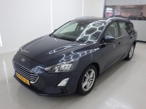 Ford Focus 1.0 EcoBoost Hybrid Trend Edition Business 2021 - voorkant