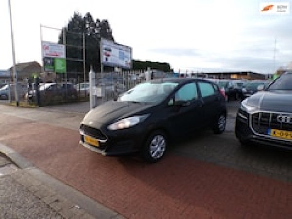 Ford Fiesta 1.25 2016 - voorkant