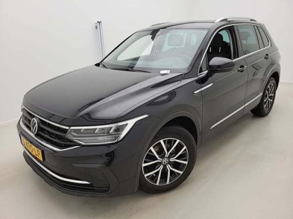Volkswagen Tiguan 1.5 TSI Life 2021 - voorkant