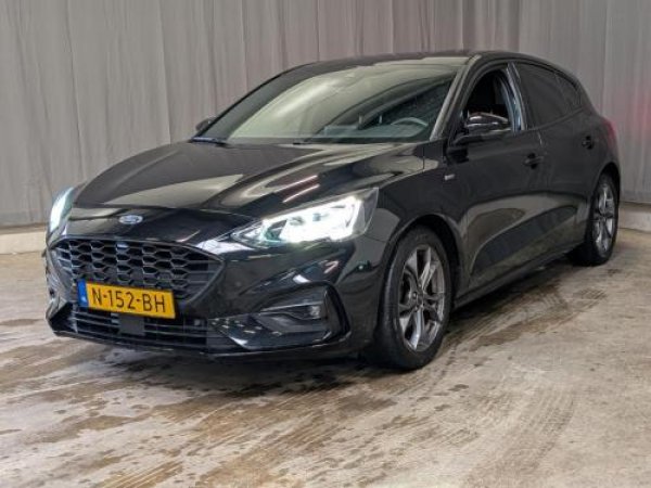 Ford Focus 1.0 EcoBoost ST Line Business 2021 - voorkant