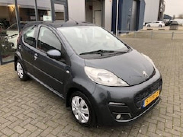 Foto van Peugeot 107