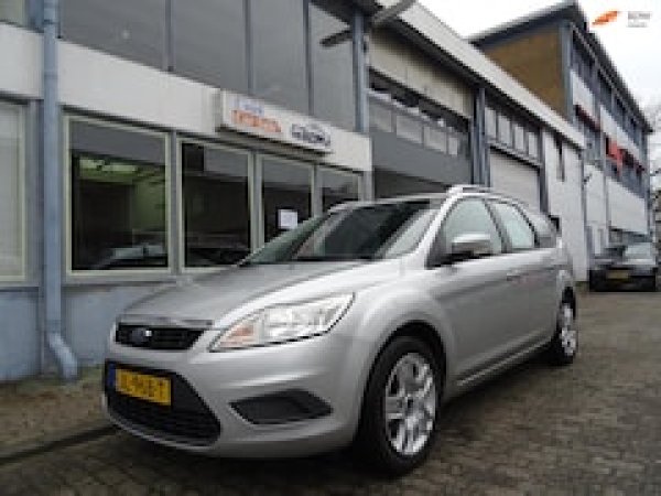 Ford Focus 1.6 Trend 2010 - voorkant