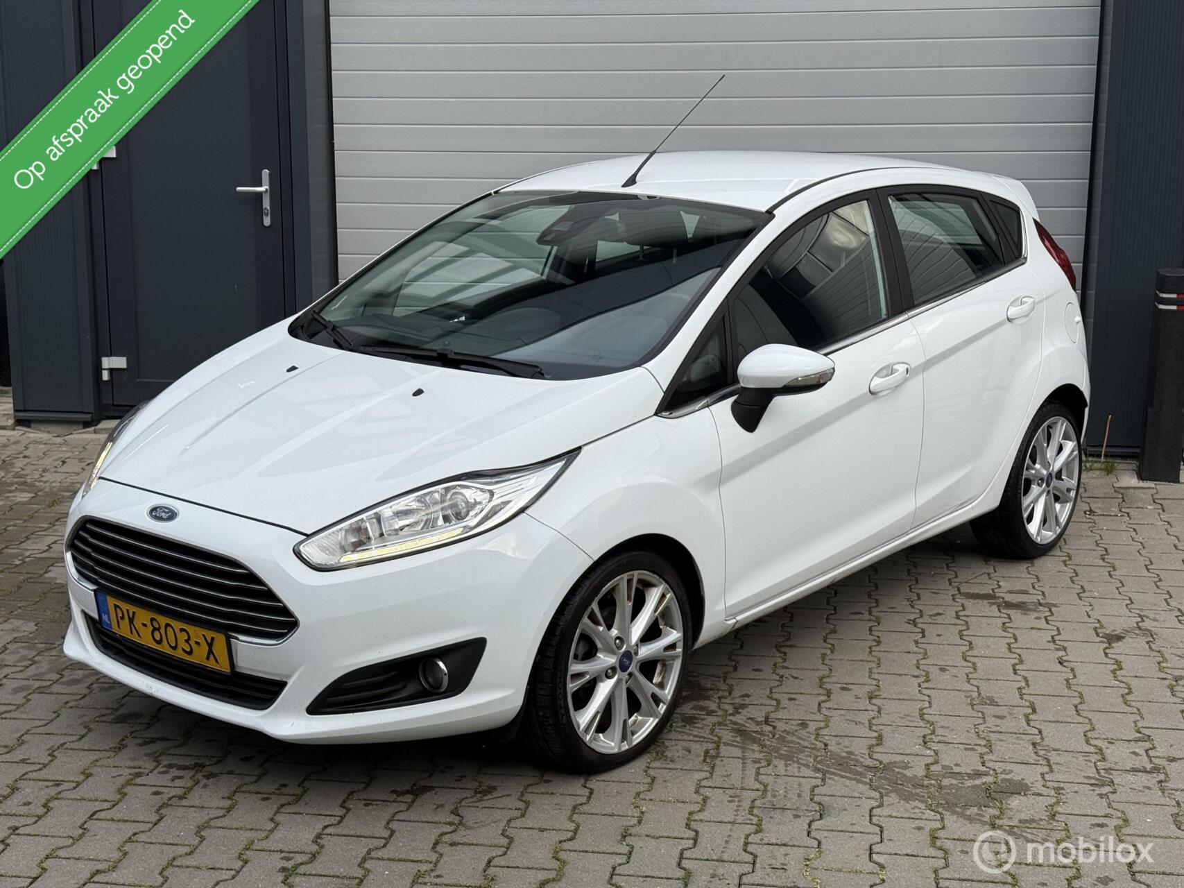 Ford Fiesta 1.0 EcoBoost Titanium X| PDC| Camera| Automaat 2014 - voorkant