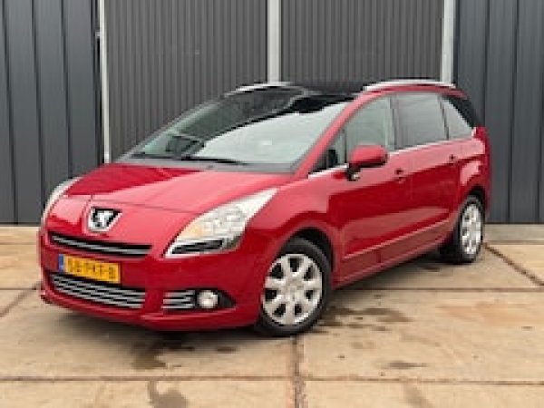 Foto van Peugeot 5008