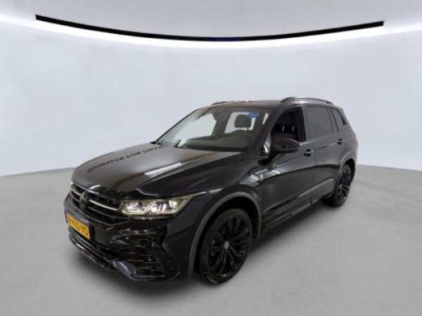 Volkswagen Tiguan 1.5 TSI R-Line Business+ 2022 - voorkant