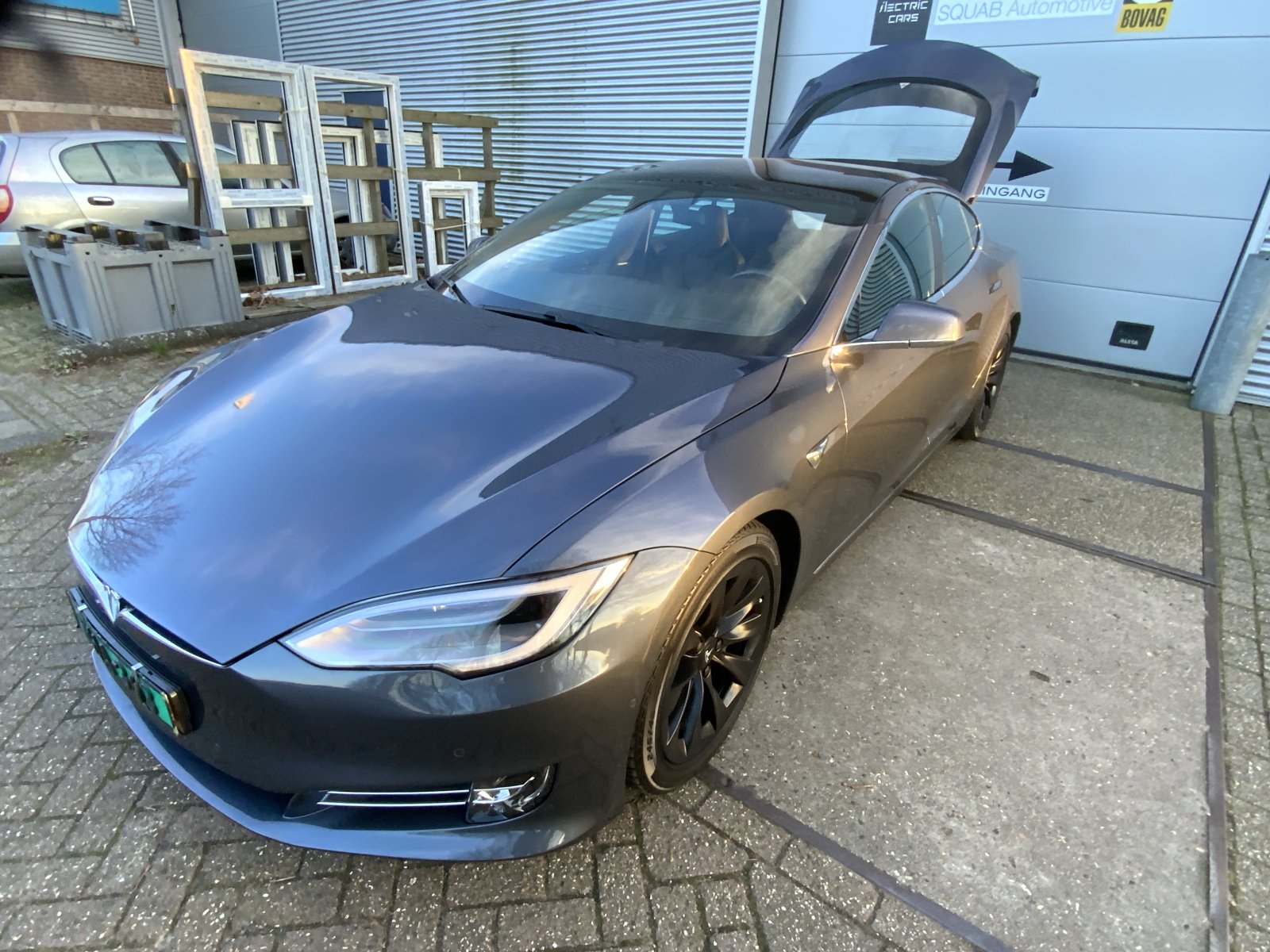 Tesla Model S Long Range 2019 - voorkant