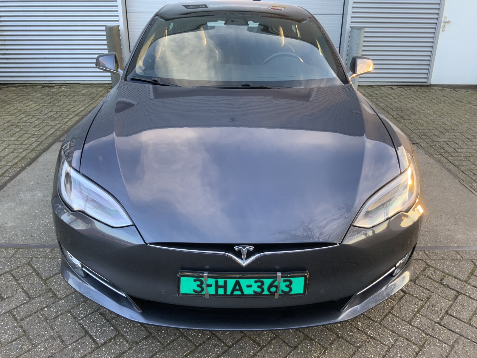 Inspectiefoto van Tesla Model S