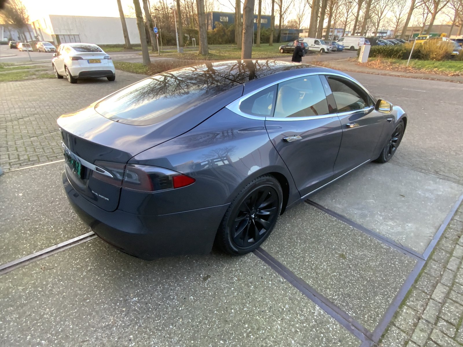 Inspectiefoto van Tesla Model S