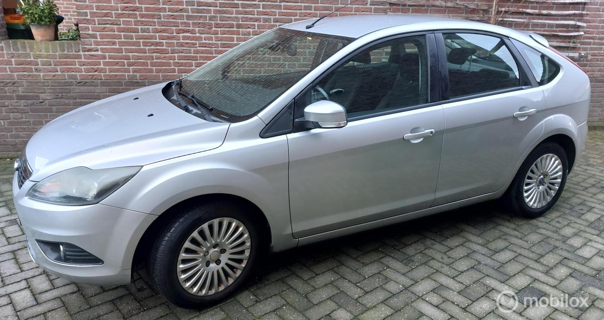 Foto van FORD FOCUS