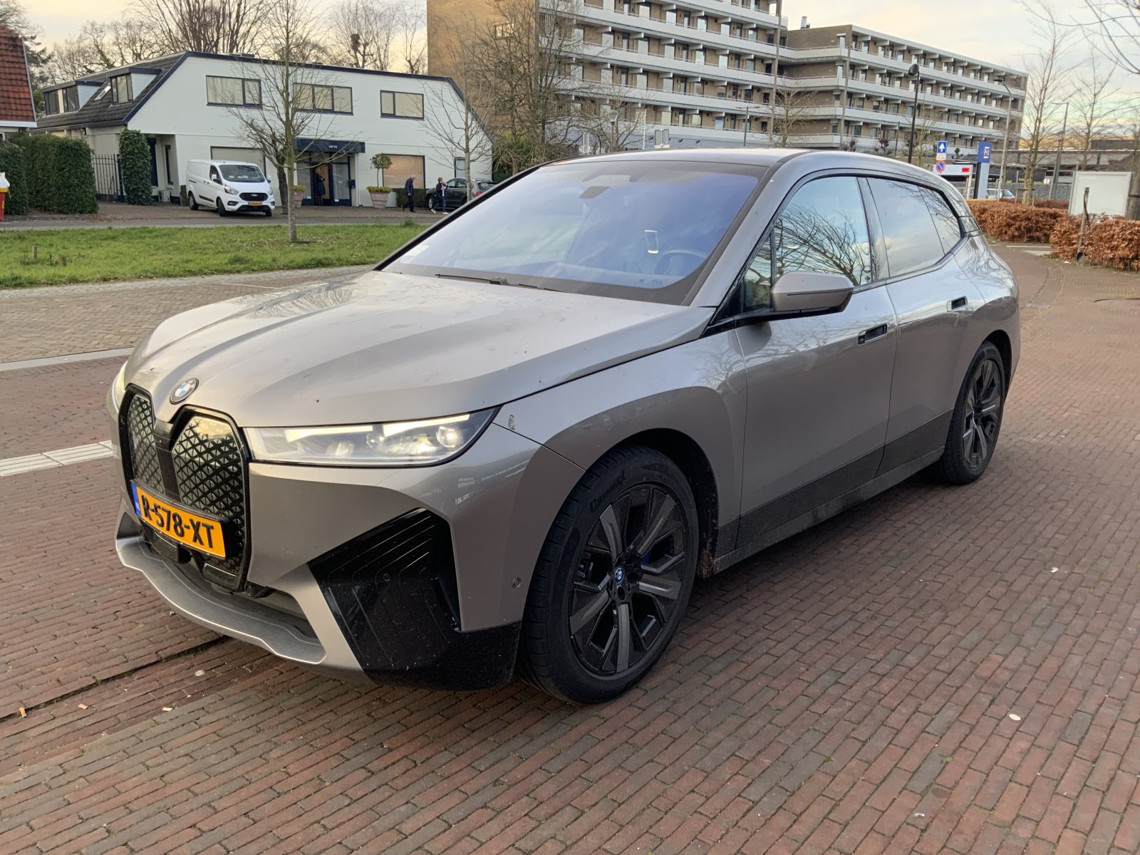BMW Ix xDrive40 High Ex. 2022 - voorkant