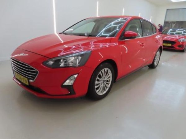 Ford Focus 1.0 EcoBoost Hybrid Titanium X Business 2020 - voorkant