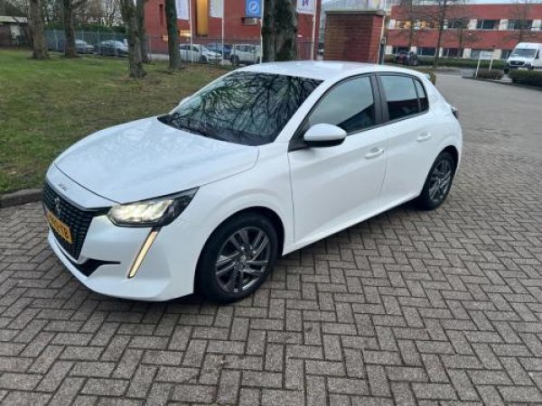 Peugeot 208 1.5 BlueHDi Blue Lease Active 2021 - voorkant