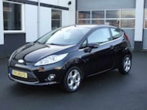 Ford Fiesta 1.4 Titanium 2009 - voorkant