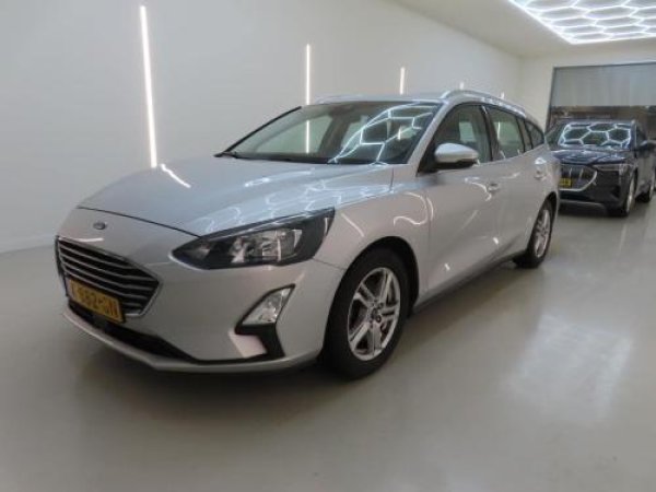 Ford Focus 1.0 EcoBoost Hybrid Trend Edition Business 2020 - voorkant