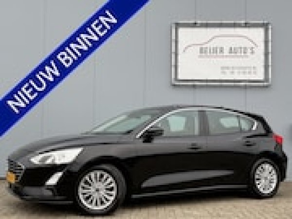 Ford Focus 1.0 EcoBoost Titanium Business 2019 - voorkant