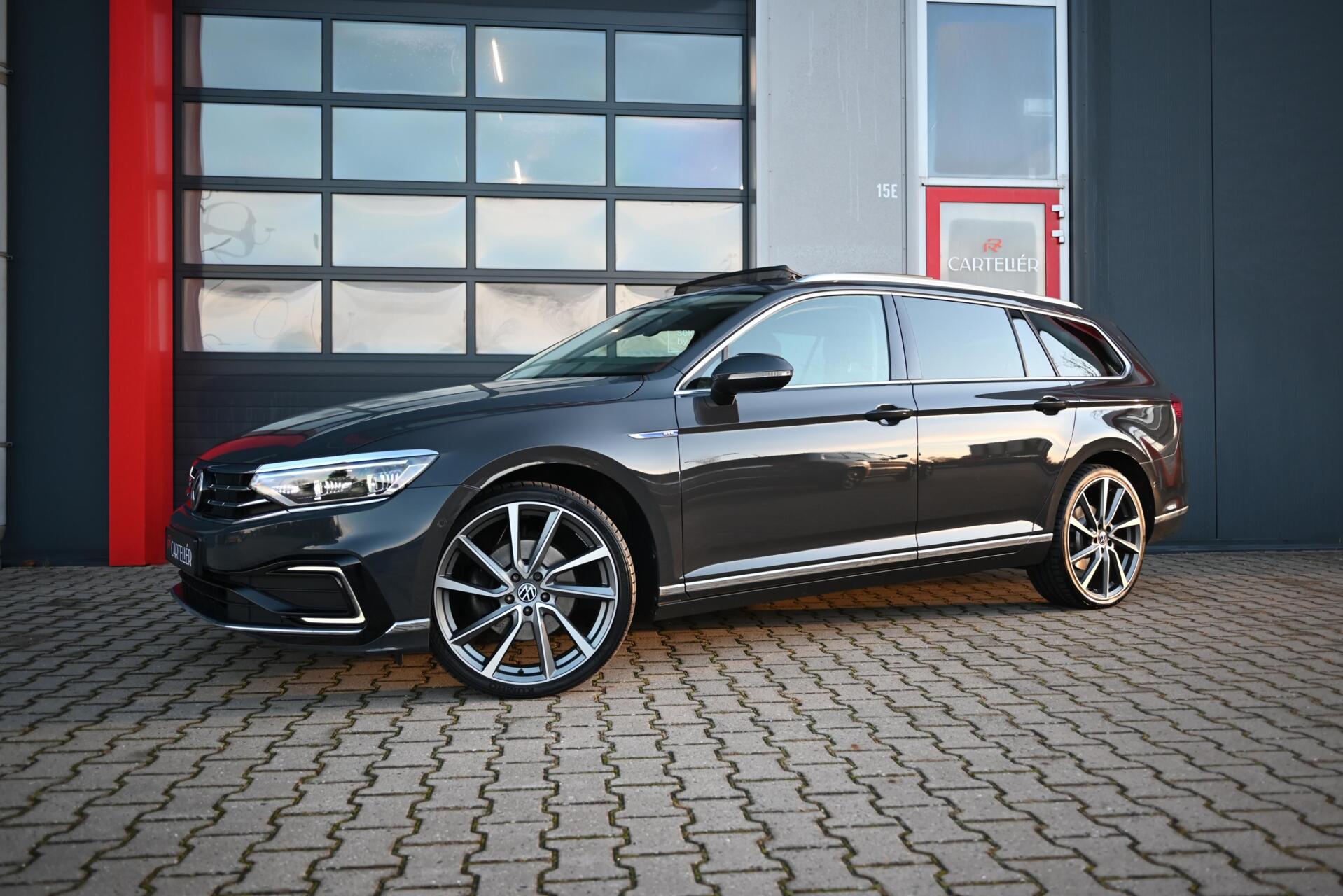 Foto van VOLKSWAGEN PASSAT