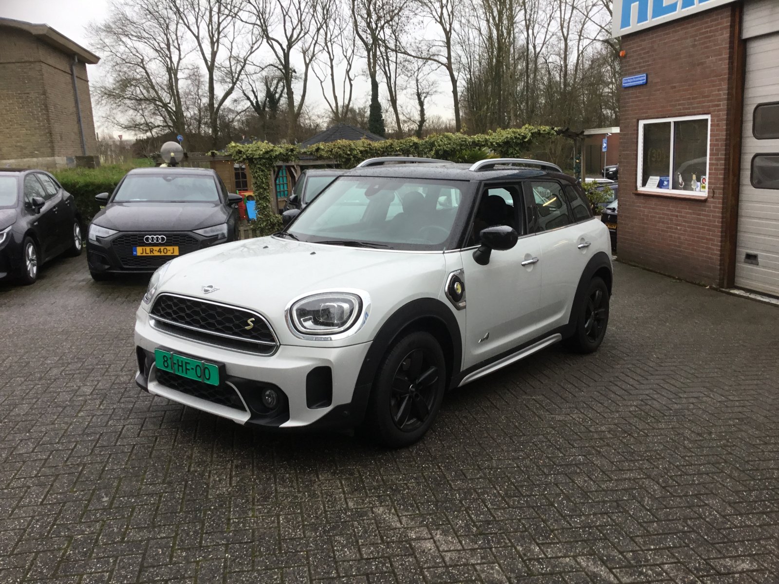 Mini Mini Countryman 2.0 Co.S E ALL4 Chil 2021 - voorkant