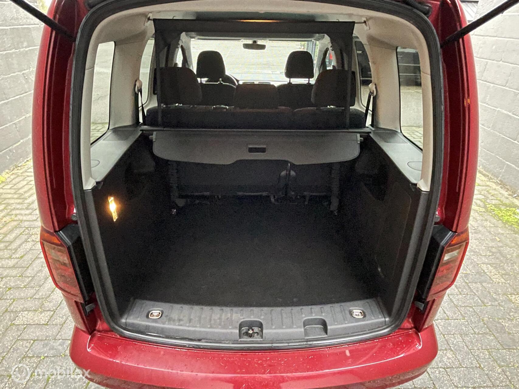 Foto van Volkswagen Caddy Combi