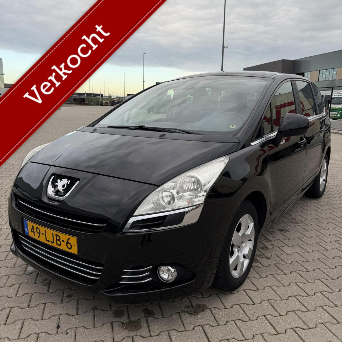 Foto van PEUGEOT 5008