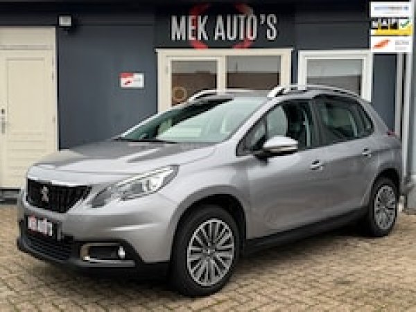 Peugeot 2008 1.2 PureTech Active 2018 - voorkant