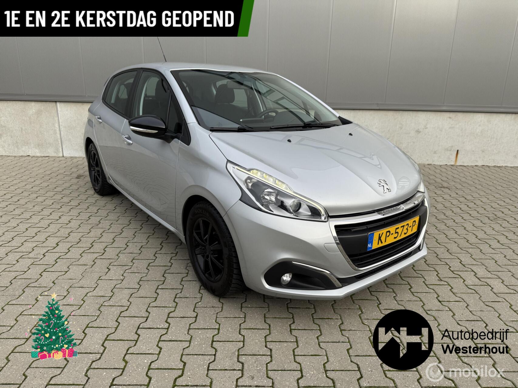 Peugeot 208 1.2 PureTech Blue Lion NAP NAVI Airco 2016 - voorkant