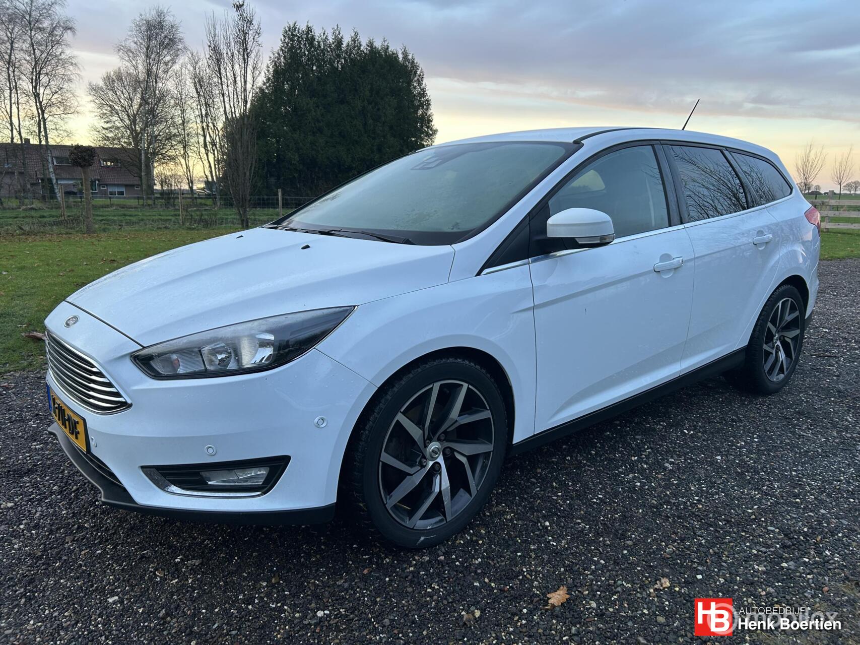 Ford Focus 1.5 Titanium Edition engine defect 2015 - voorkant