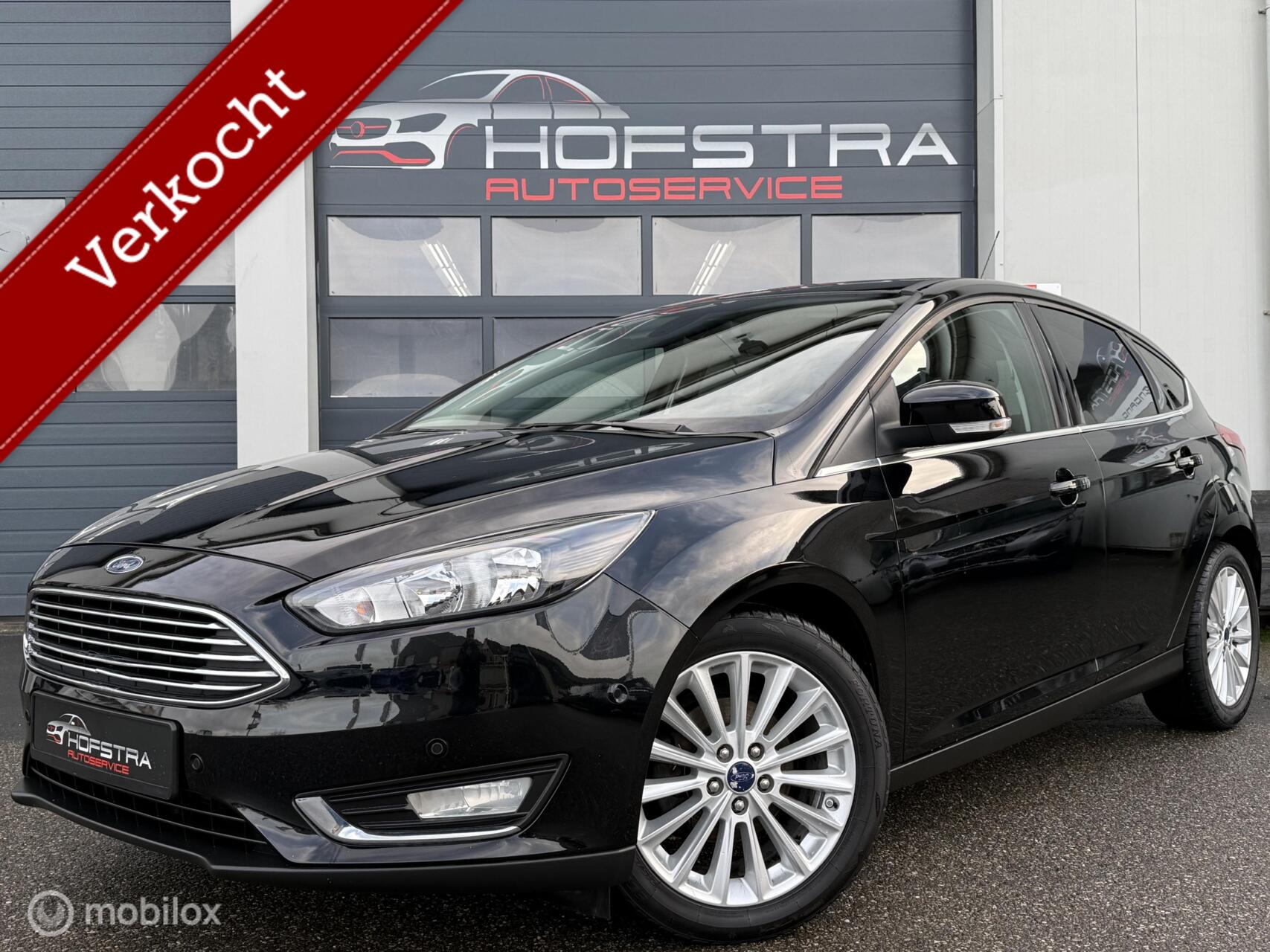 Ford Focus 1.0 Titanium Edition Navi Nieuwe-Distr-riem PDC NAP 2015 - voorkant