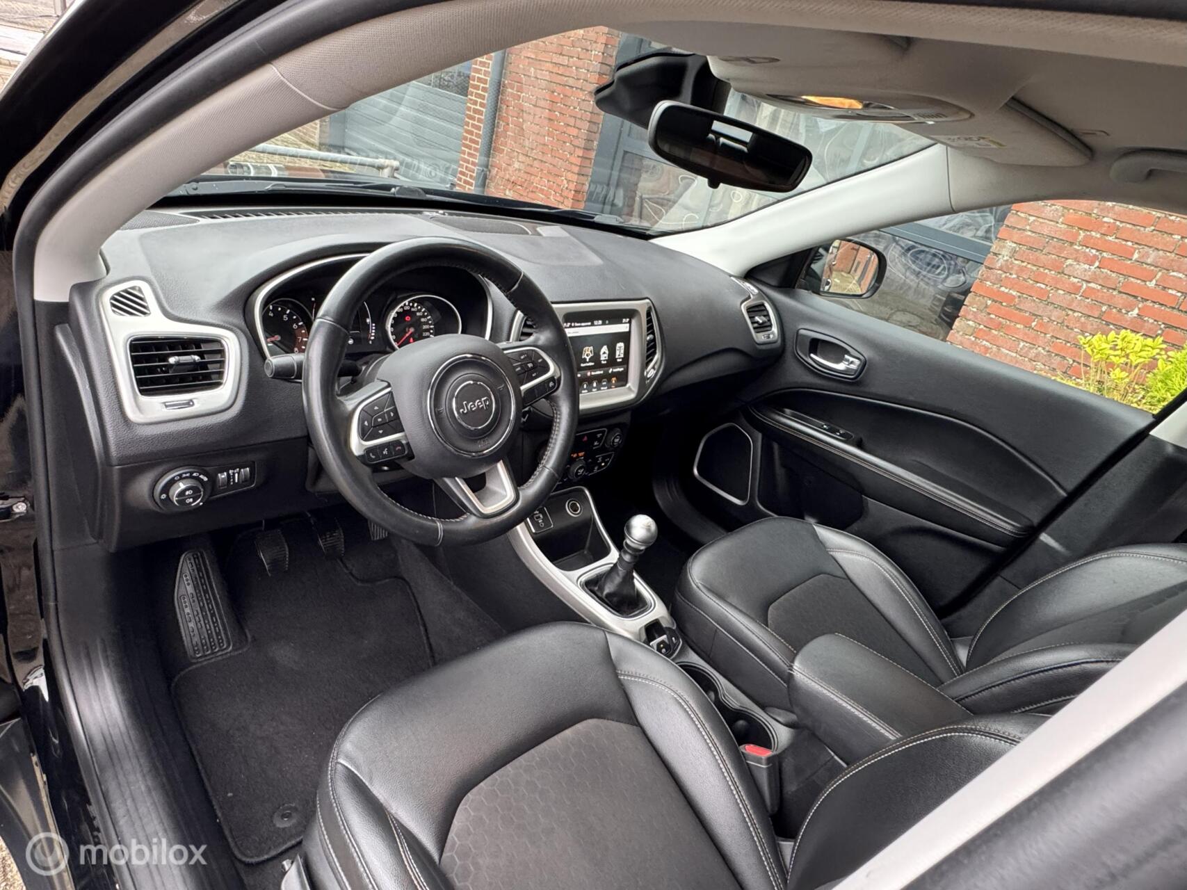 Foto van Jeep Compass
